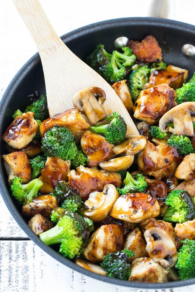 Broccoli Chicken Stir Fry
 Chicken and Broccoli Stir Fry Dinner at the Zoo