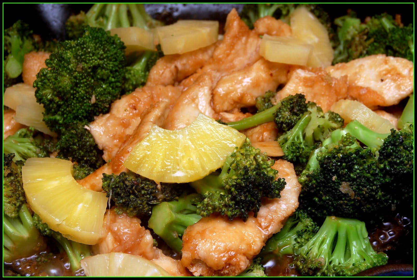 Broccoli Chicken Stir Fry
 THE BEST CHICKEN AND BROCCOLI STIR FRY EVER Hugs and