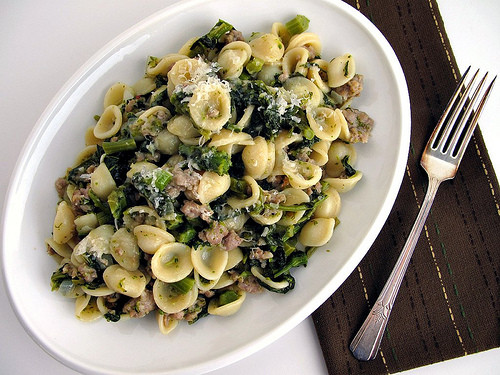 Broccoli Rabe Pasta
 Gastronomer s Guide November 2011