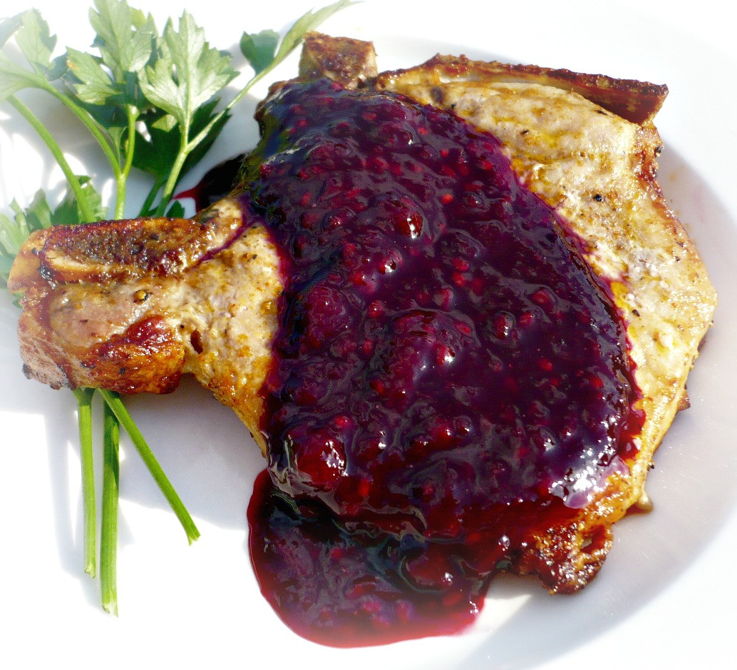 Broil Pork Chops
 Broiled Pork Chops with Boysenberry Sauce