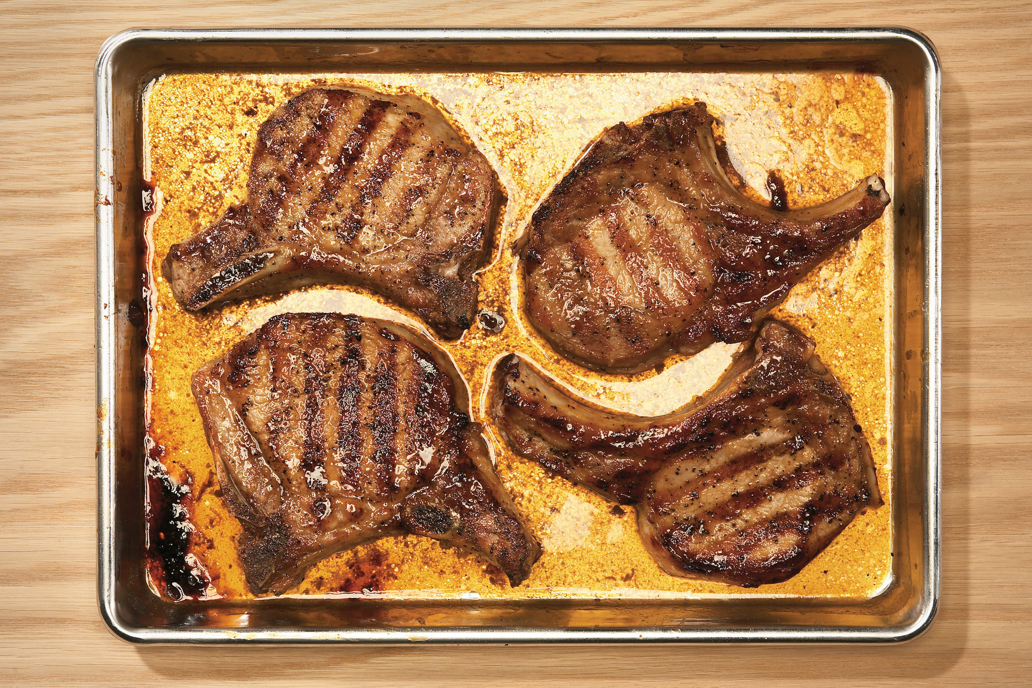 Broiled Pork Chops
 broil pork chops without broiling pan