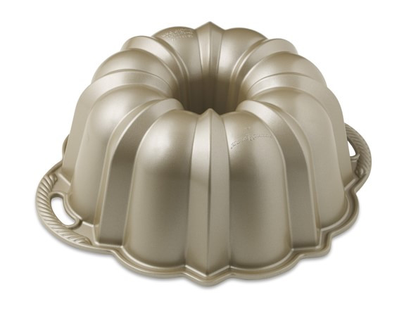 Bundt Cake Pan
 Nordic Ware Anniversary Bundt Pan