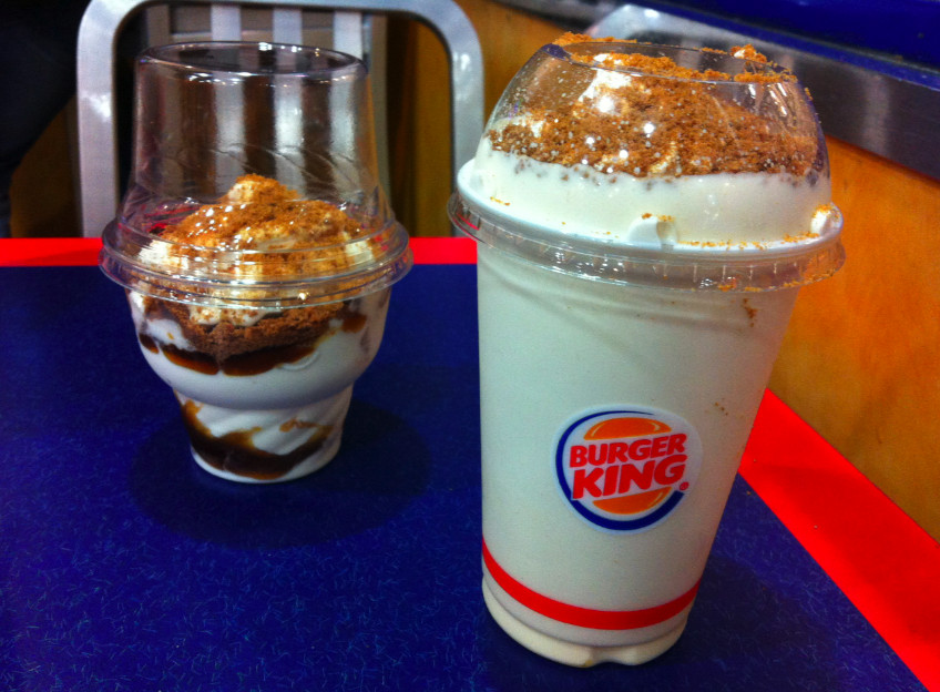 Burger King Desserts
 Burger King Gingerbread Desserts Fast Food Review