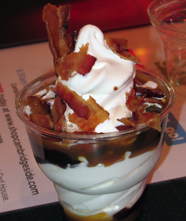 Burger King Desserts
 Bacon joins dessert at Burger King Bacon Sundae is a