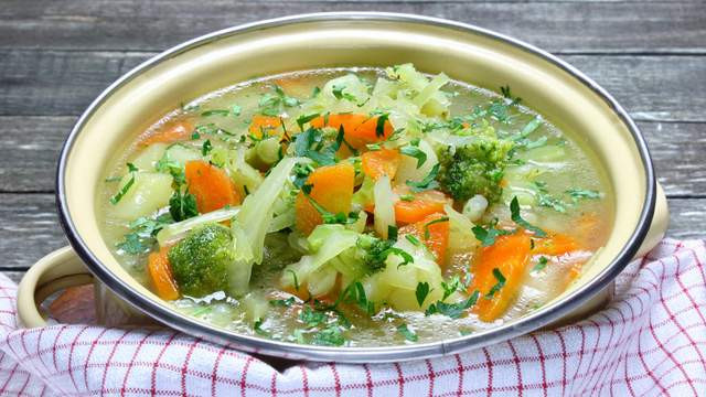 Cabbage Soup Recipe Diet
 MAKE A Diet Cabbage Soup That Actually Tastes Good