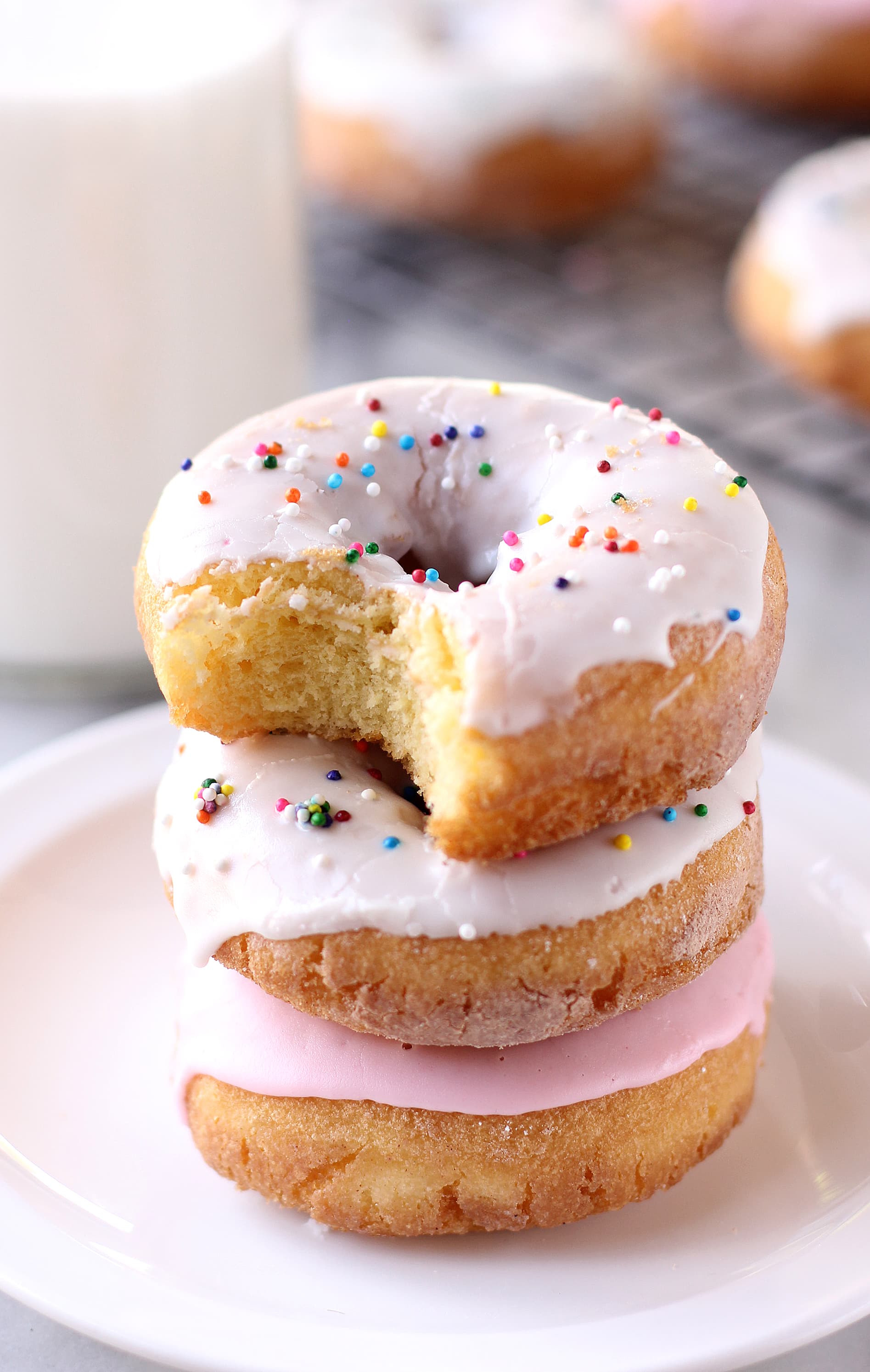 Cake Mix Dessert
 EASY CAKE MIX DONUT RECIPE