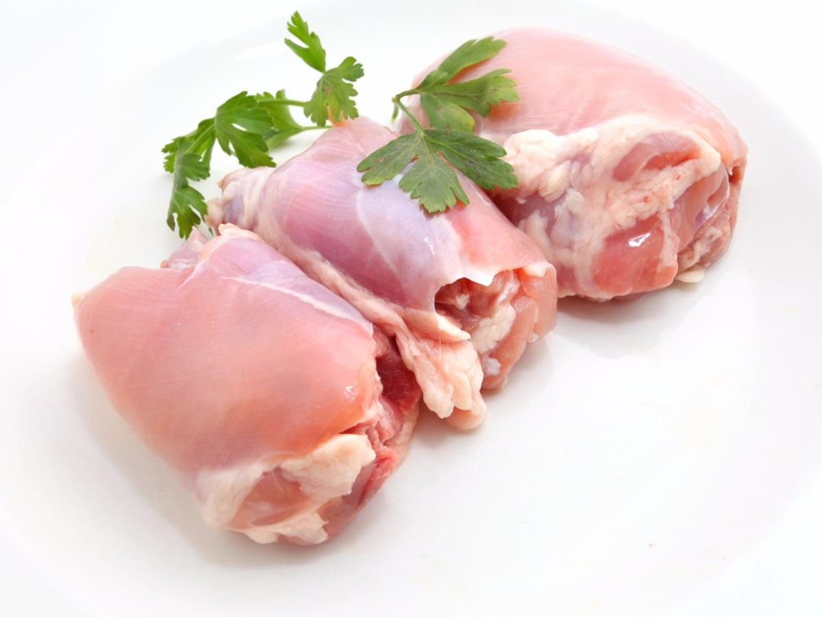 Calories In Chicken Thighs
 boneless skinless chicken thigh calories