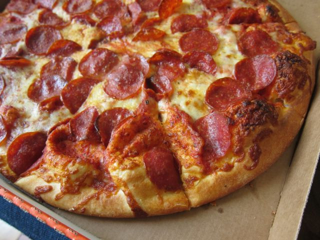 Calories In Little Caesars Pepperoni Pizza
 Review Little Caesars ExtraMostBestest Pizza