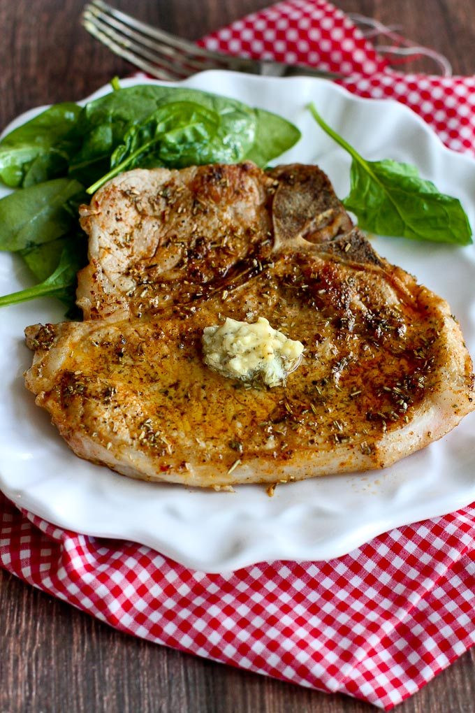 Calories In Pork Chops
 Herbed Pork Chops with Garlic Butter Recipe Cookin Canuck