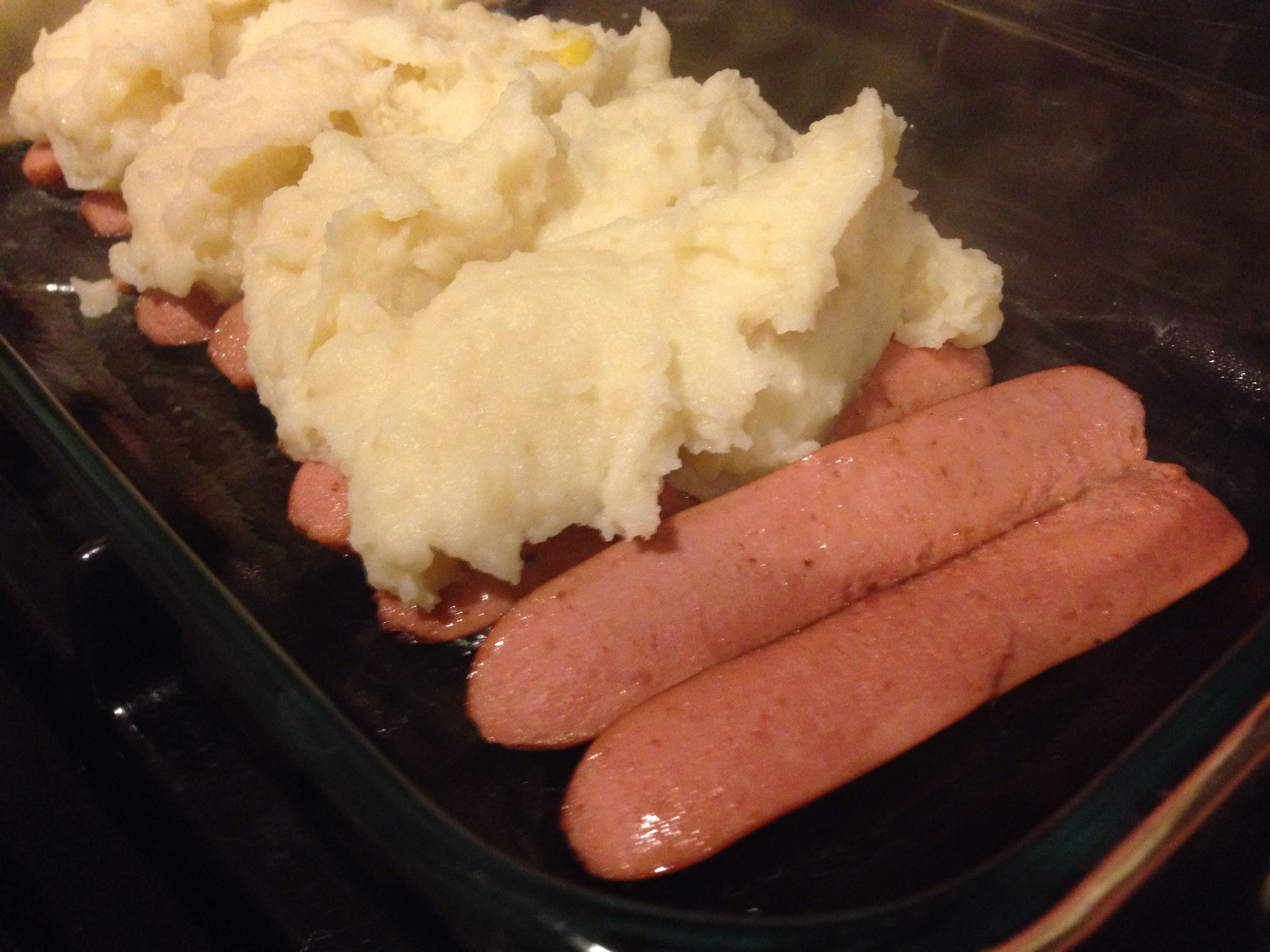 Can Dogs Eat Mashed Potatoes
 Flashback to Childhood – Hot Dog Boats with Mashed