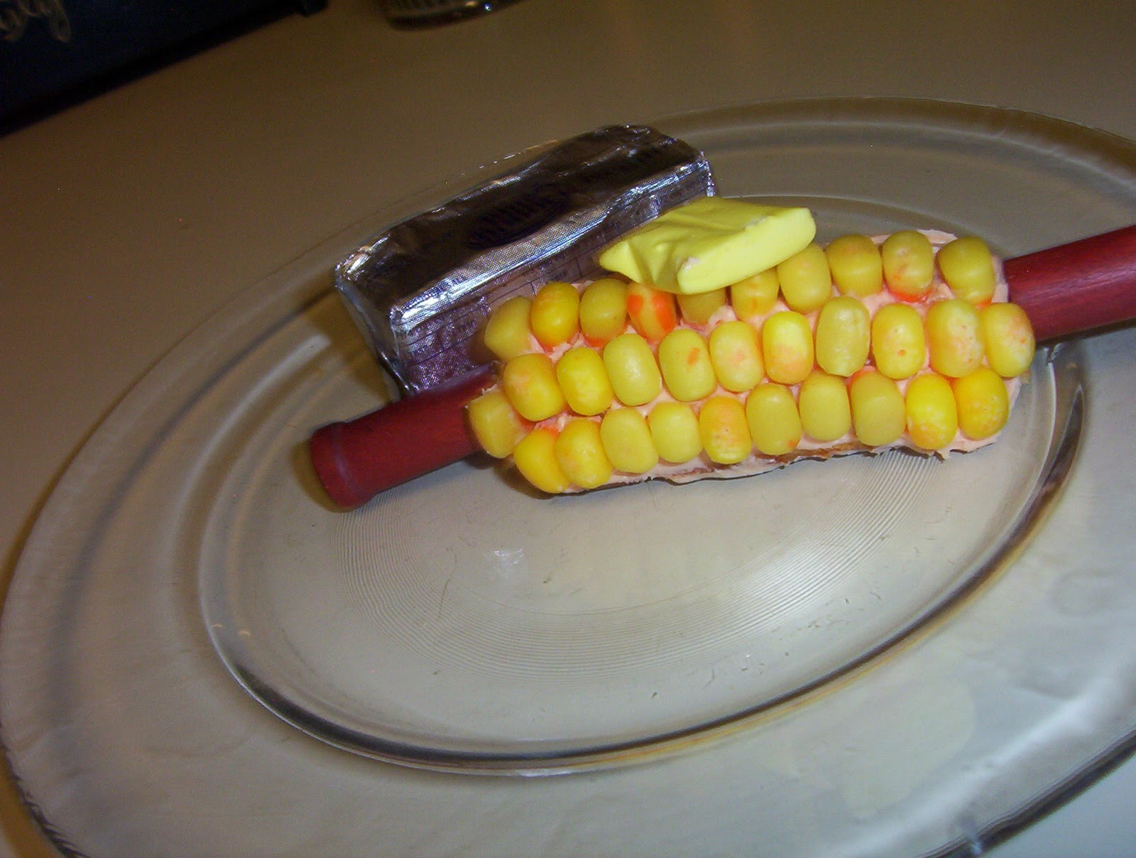 Candy Corn On The Cob
 Sassy Sites Candy Corn on the Cob