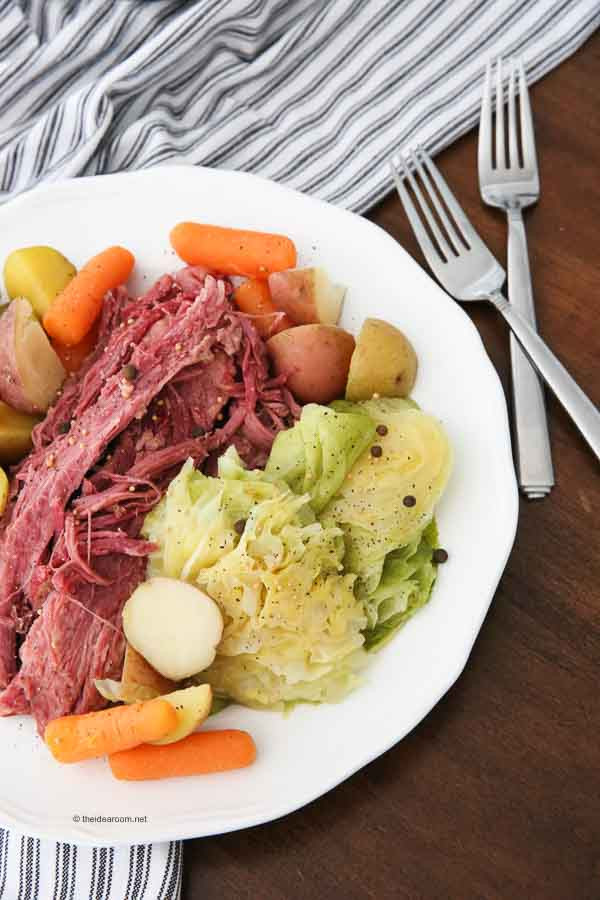 Canned Corned Beef And Cabbage
 Instant Pot Corned Beef and Cabbage Recipe