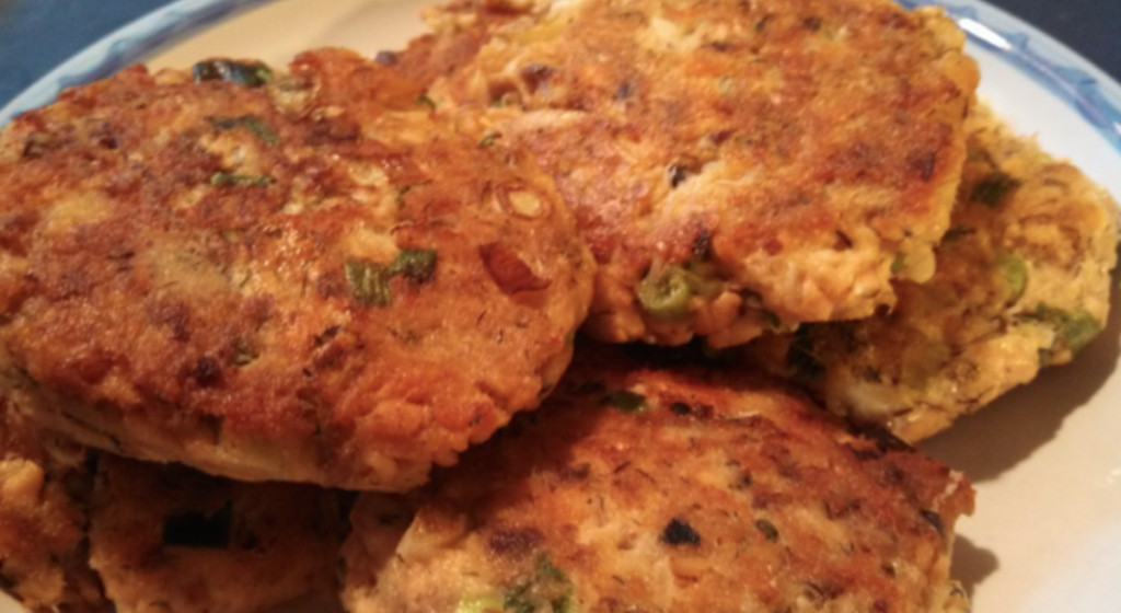 Canned Salmon Patties
 Crispy Salmon Burger Patties