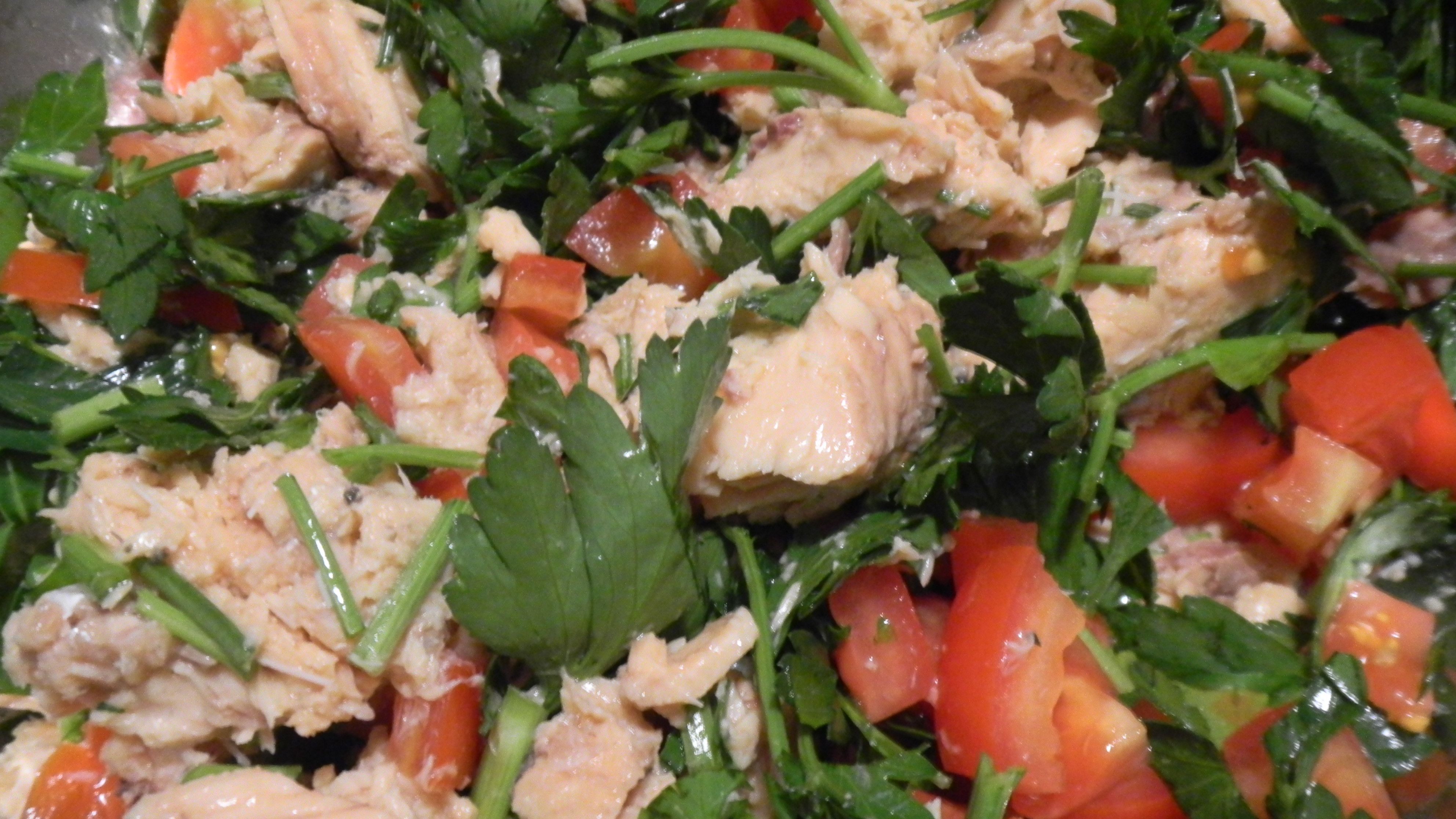 Canned Salmon Salad Recipe
 Easy canned salmon salad with parsley