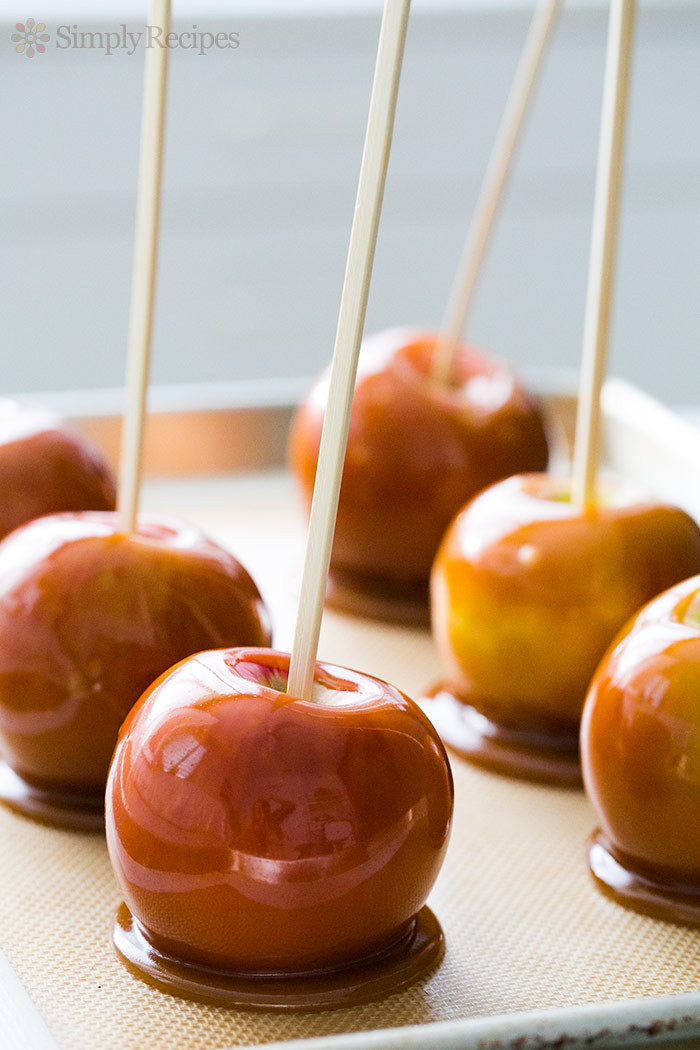 Caramel Sauce For Apples
 Caramel Apples Recipe