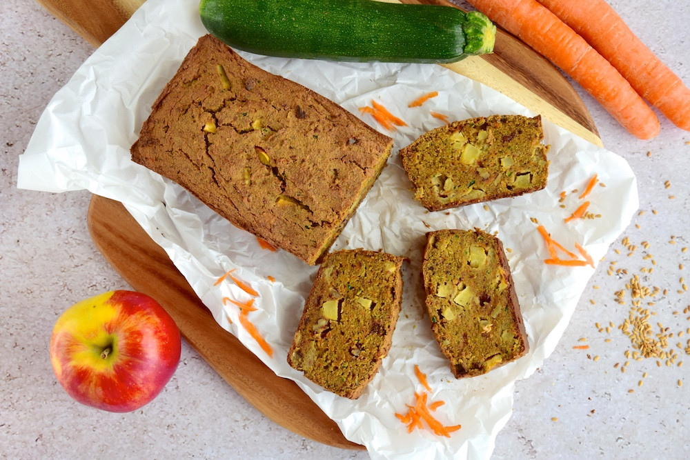 Carrot Apple Zucchini Bread
 Carrot apple zucchini bread Desire to eat