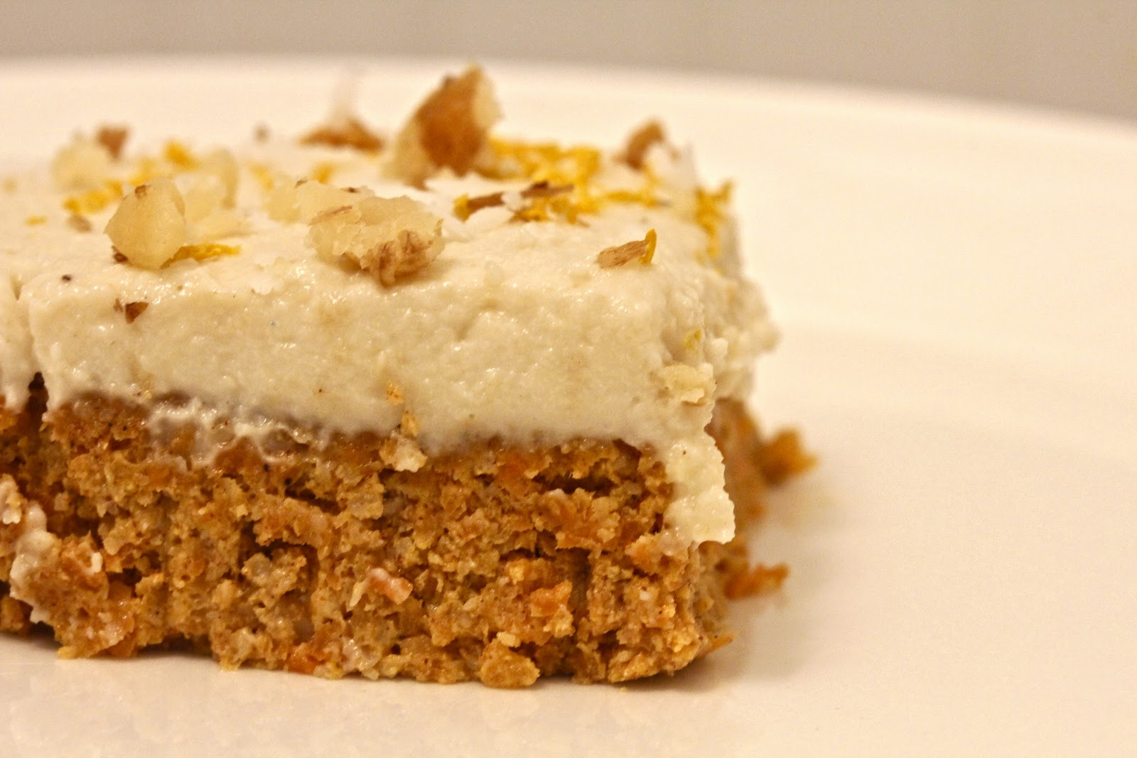 Carrot Cake Bars
 salt and love raw carrot cake bars