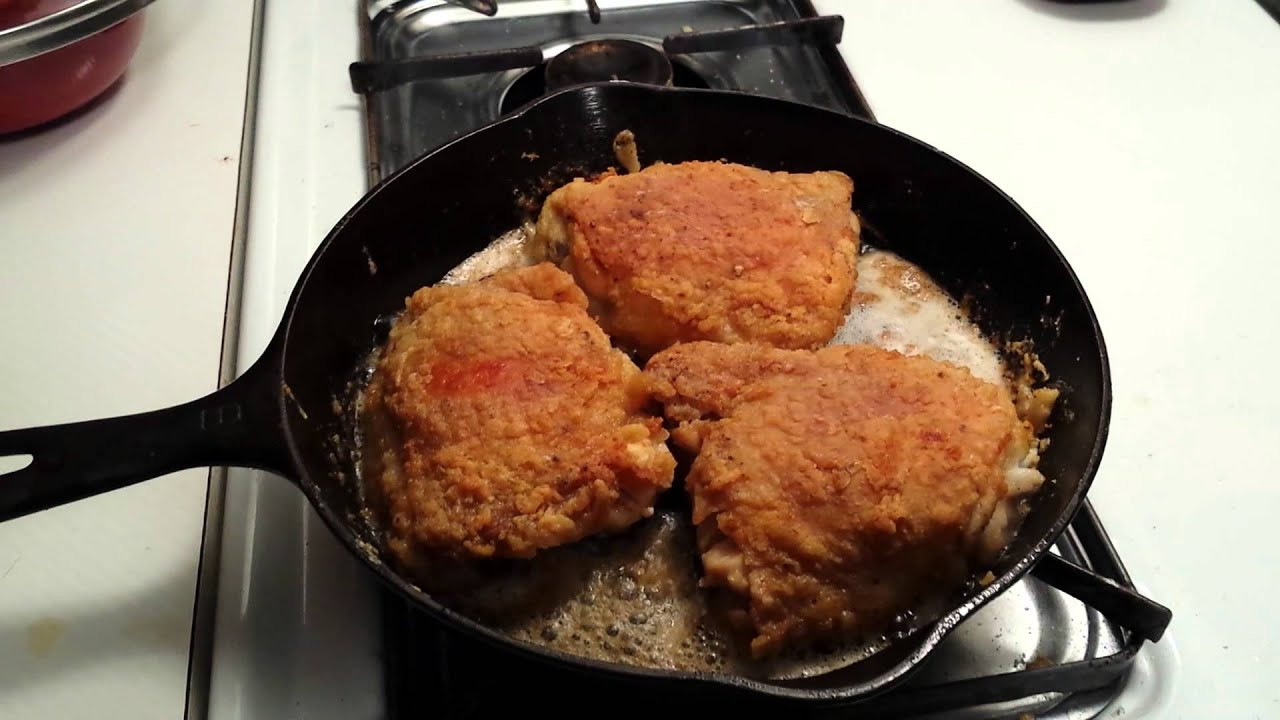 Cast Iron Fried Chicken
 Sizzlin fried chicken cast iron skillet