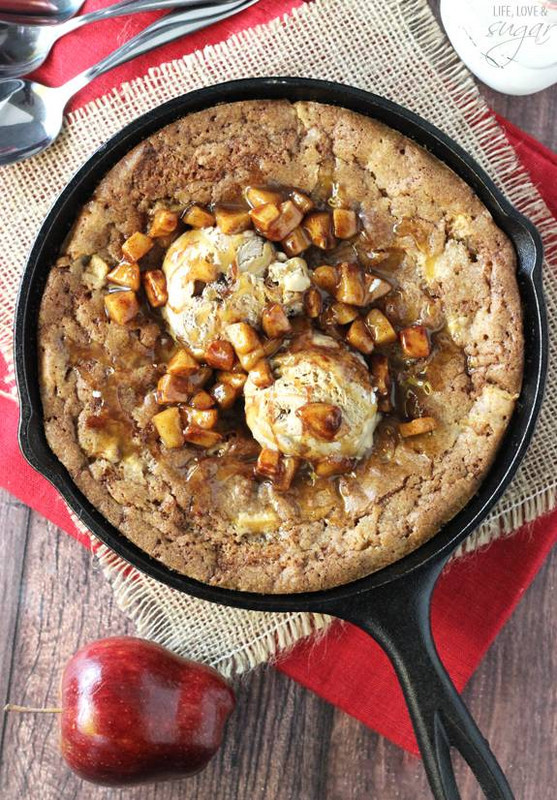 Cast Iron Skillet Desserts
 Cast Iron Skillet Dessert Recipes