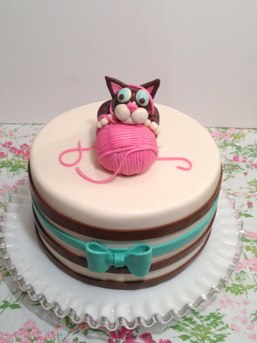 Cat Birthday Cake
 Kitten Birthday Cake CakeCentral