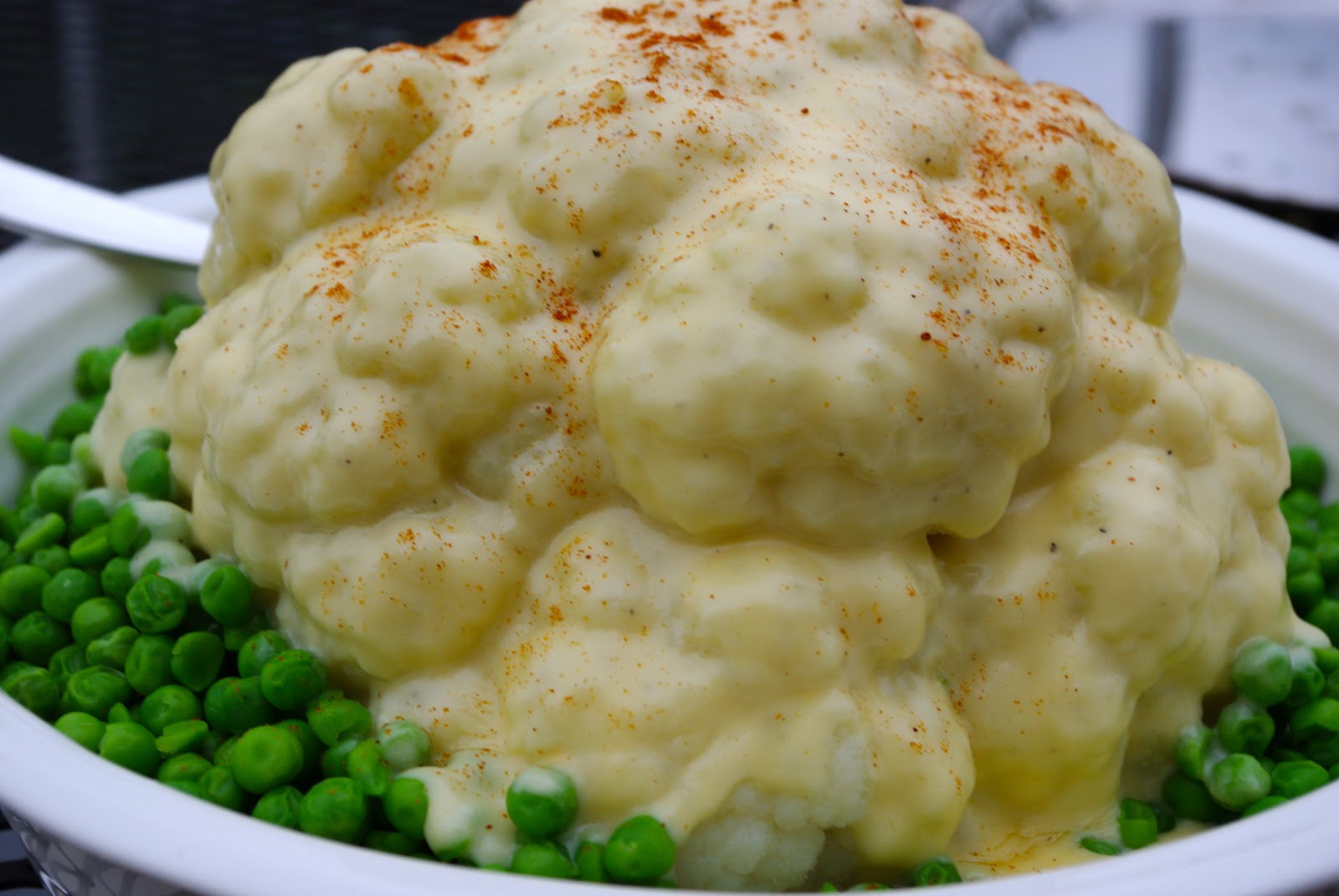 Cauliflower Cheese Sauce
 Mennonite Girls Can Cook Cauliflower and Cheese Sauce