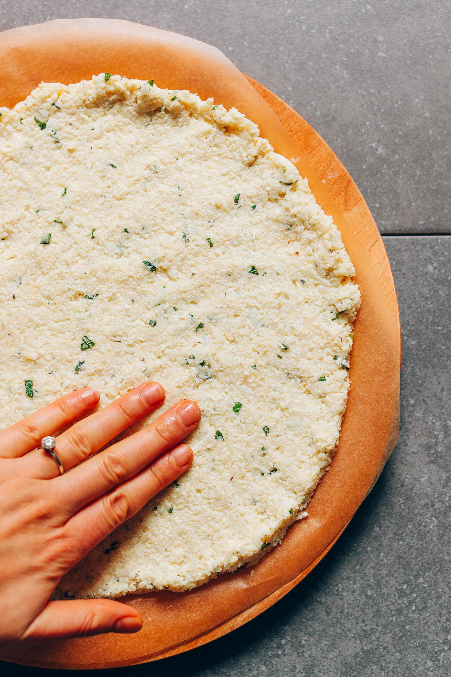 Cauliflower Pizza Crust
 Vegan Cauliflower Pizza Crust