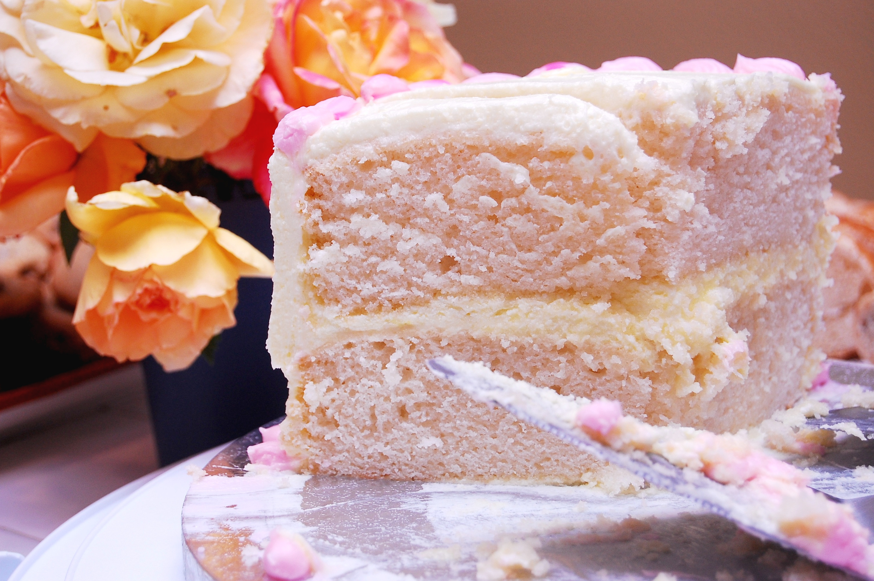 Champagne Cake Recipe
 Top Wedding Cake Flavors of 2014 and Simple Cake