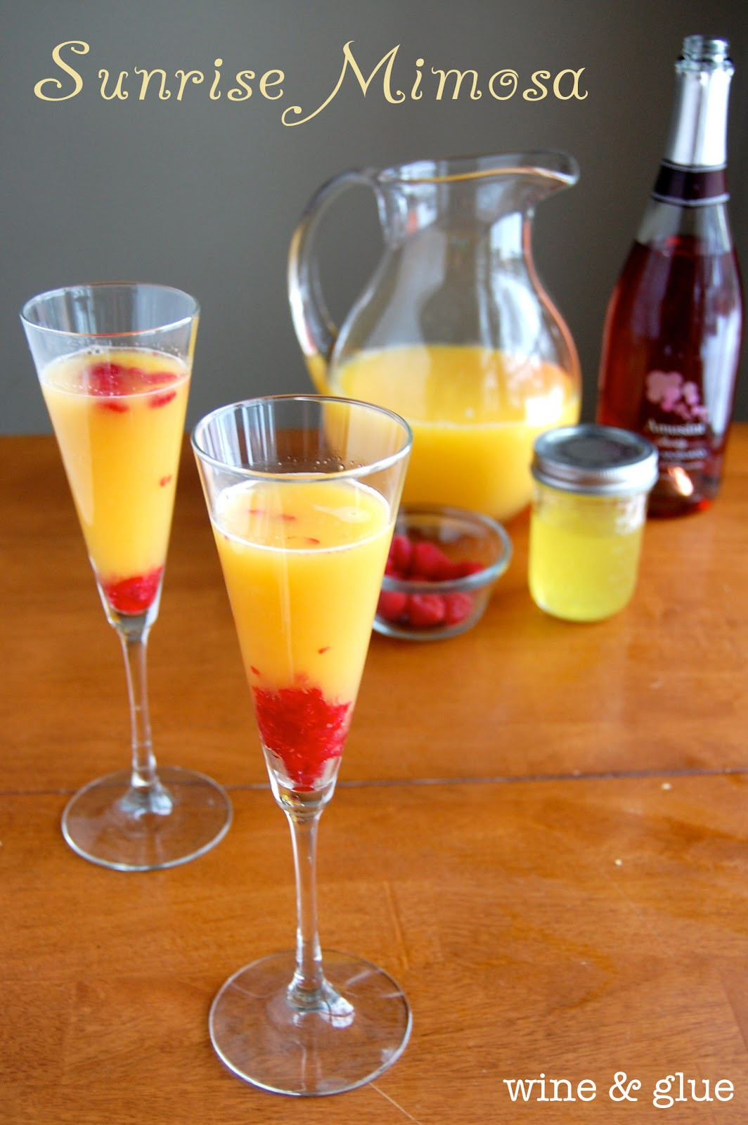 Champagne Drinks For Brunch
 Sunrise Mimosa Wine & Glue