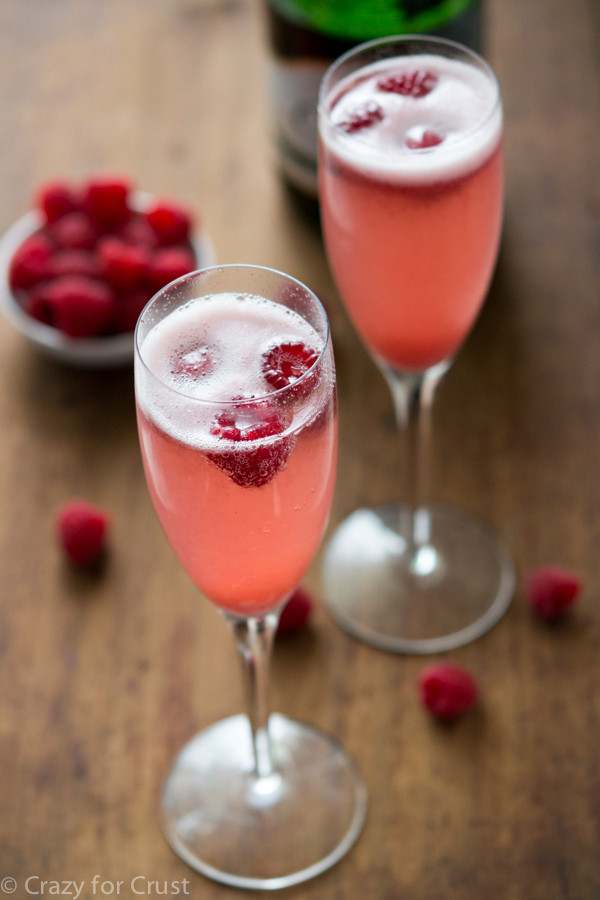 Champagne Drinks For Brunch
 14 Champagne Mixed Drinks Recipes for Drinks with Champagne