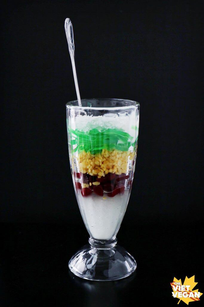 Che Vietnamese Dessert
 Che Ba Mau Vietnamese Three Colour Bean Dessert The