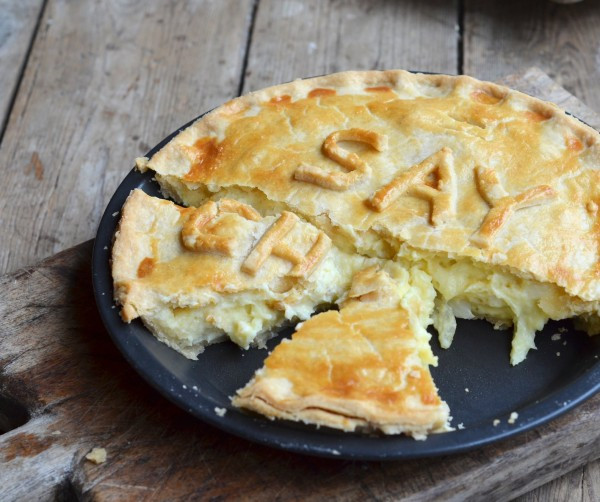 Cheese And Onion Pie
 Say Cheese Cheese ion and Potato Pie Recipe for