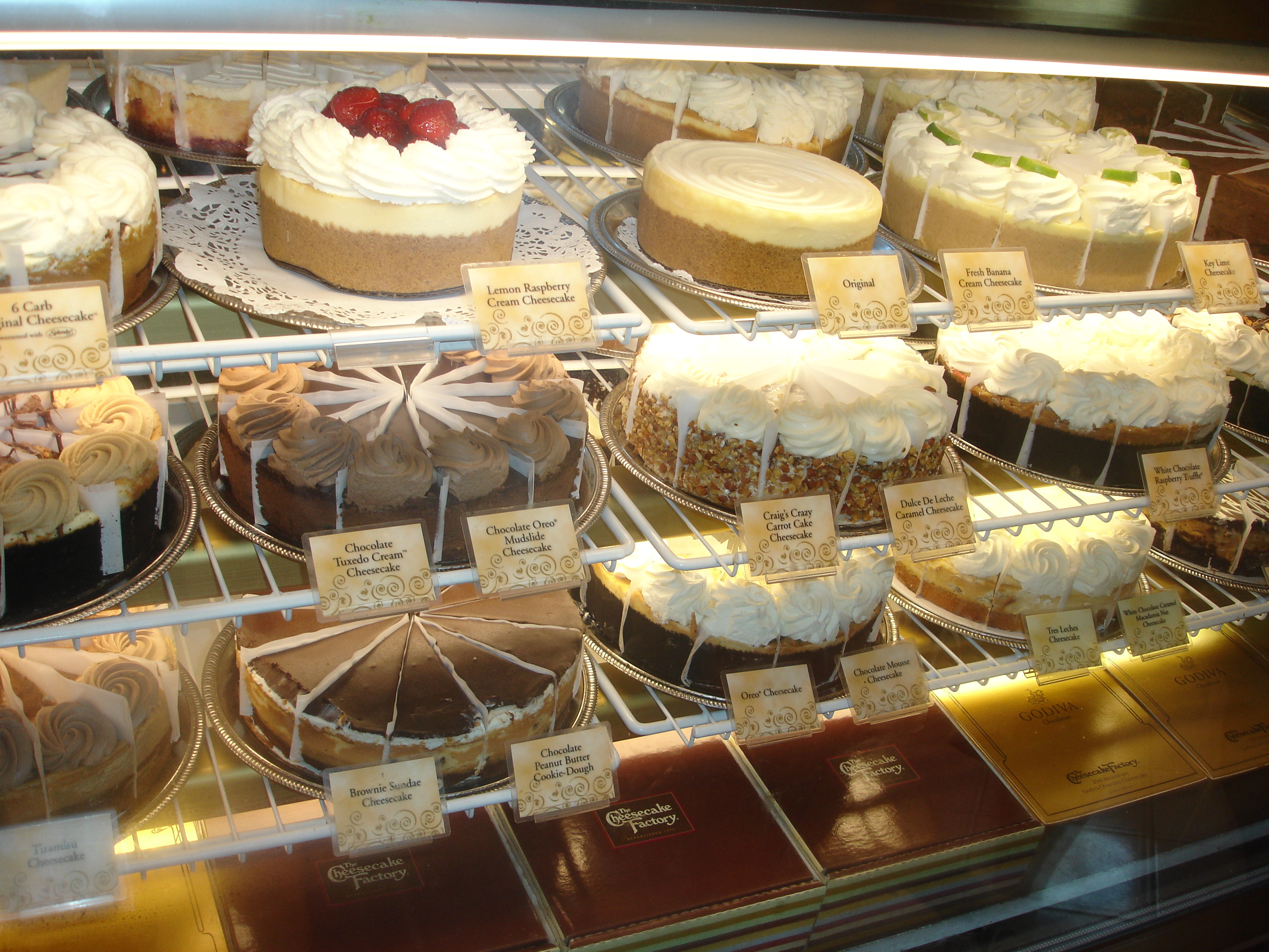 Cheese Cake Factory
 Cheesecake Factory trivia Business Insider