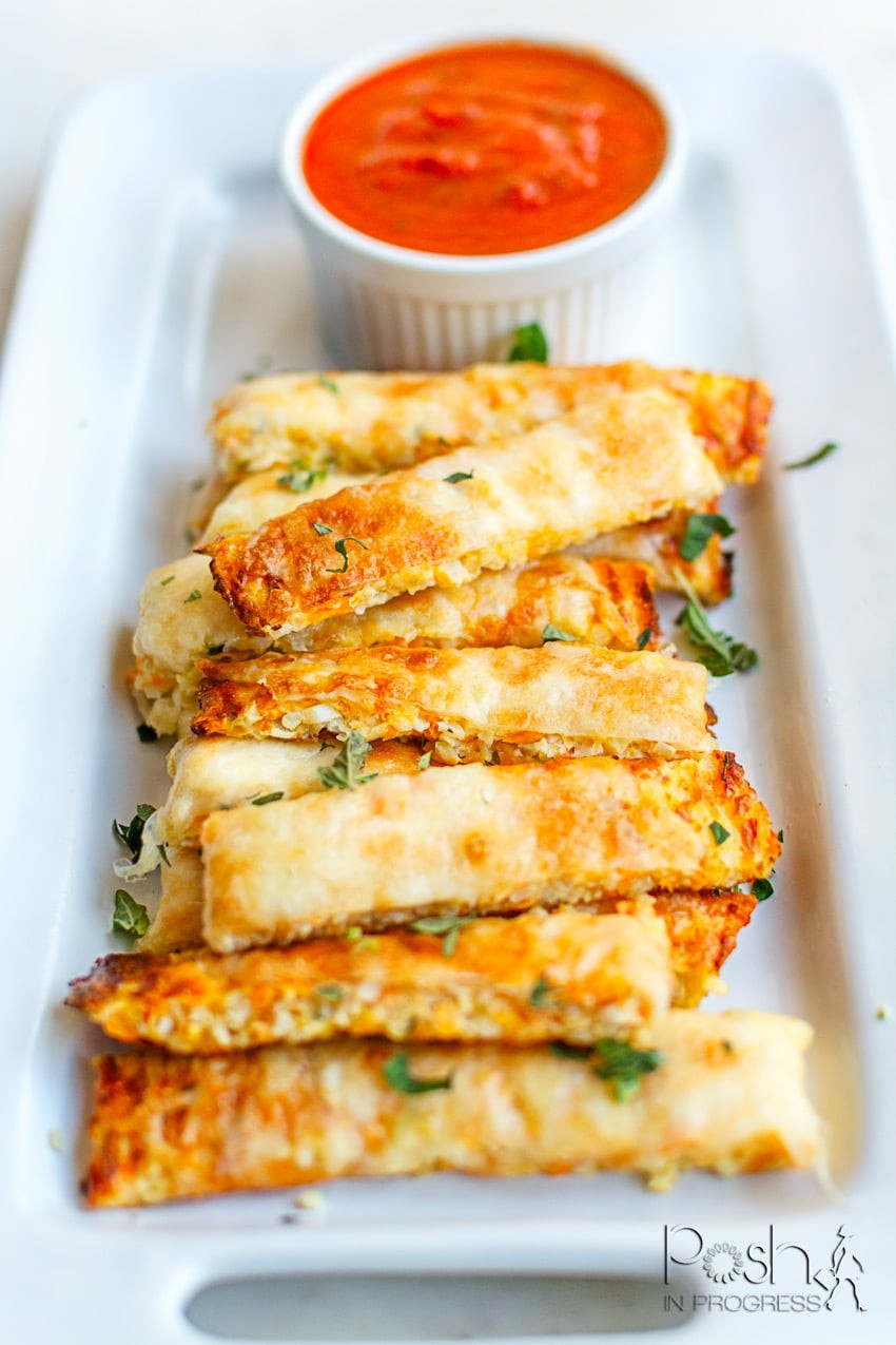 Cheesy Cauliflower Breadsticks
 How to Make These 3 Ingre nt Cheesy Cauliflower