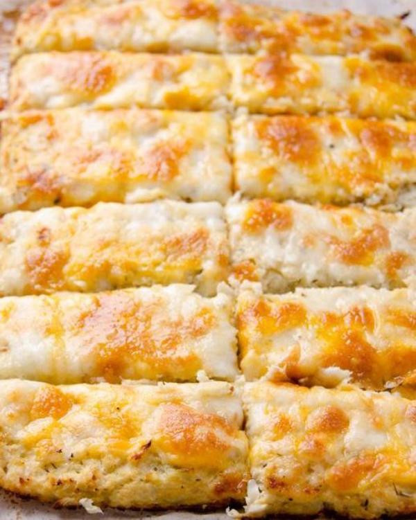 Cheesy Cauliflower Breadsticks
 Amazing Cheesy Cauliflower Breadsticks Recipe