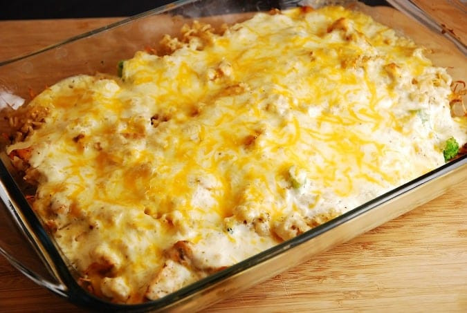 Cheesy Chicken Rice Casserole
 Cheesy Chicken and Rice Casserole – 7 Points LaaLoosh