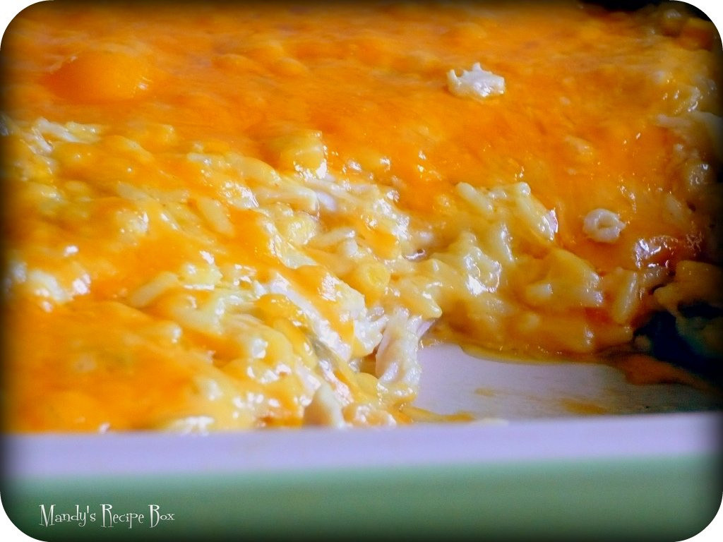 Cheesy Chicken Rice Casserole
 Cheesy Rice and Chicken Casserole