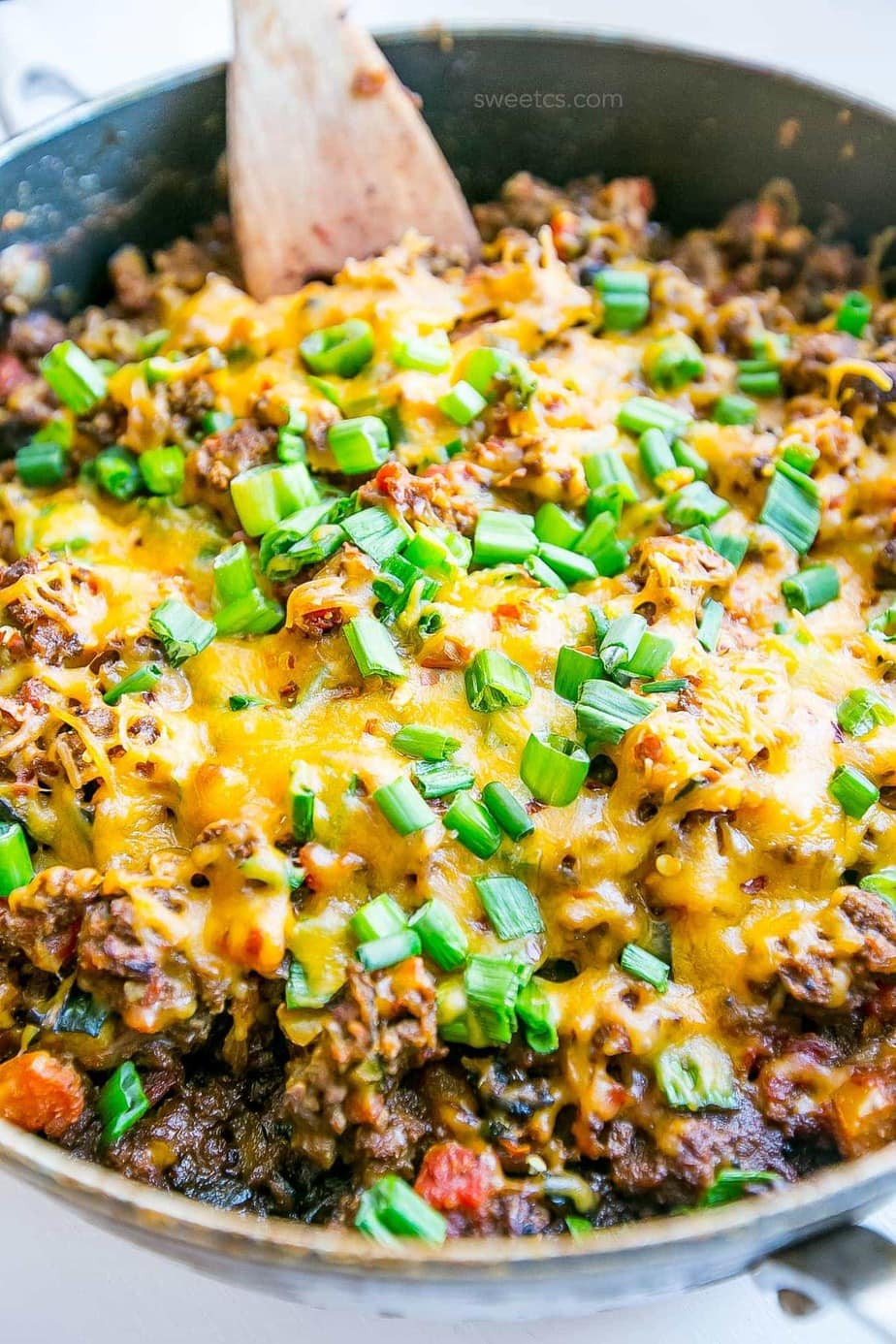 Cheesy Dinner Ideas
 e Pot Cheesy Taco Skillet