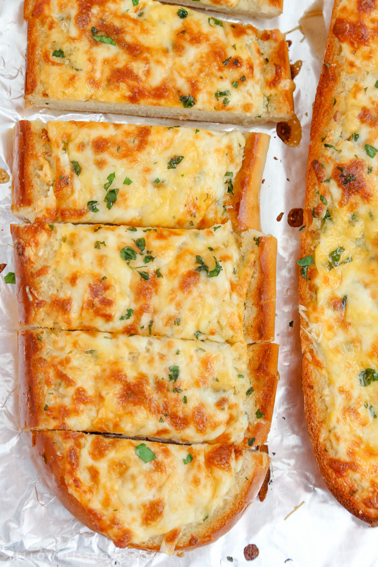 Cheesy Garlic Bread
 Cheesy Garlic Bread