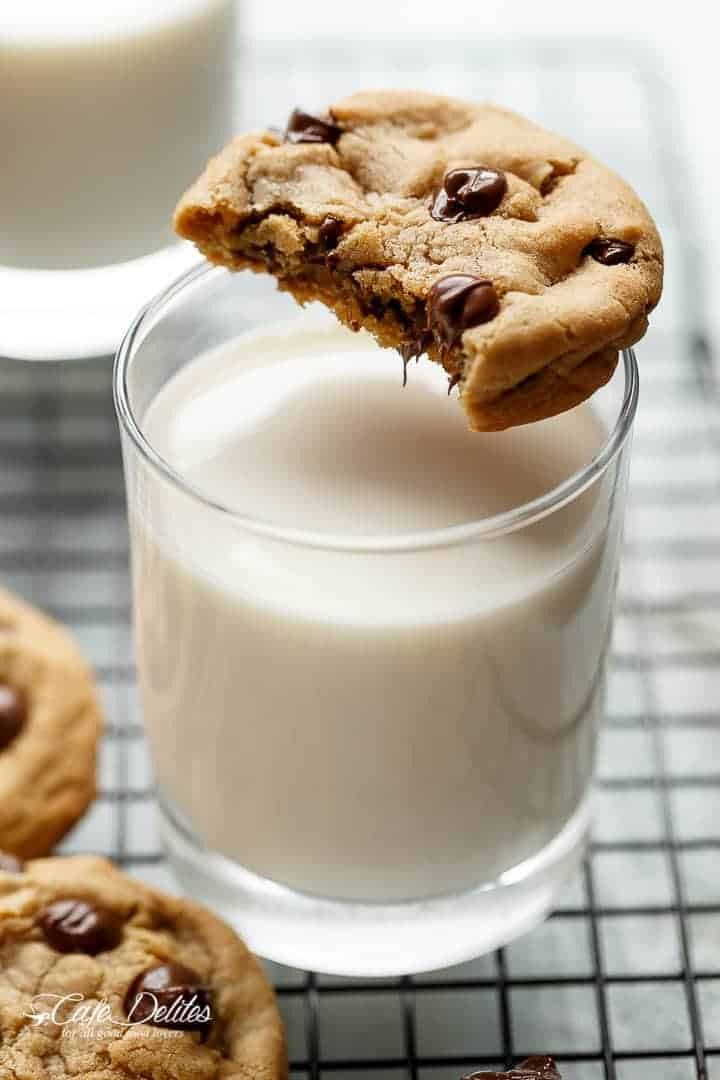 Chewy Chocolate Chip Cookies Recipe
 Chocolate Chip Cookies Easy Soft Chewy Cafe Delites