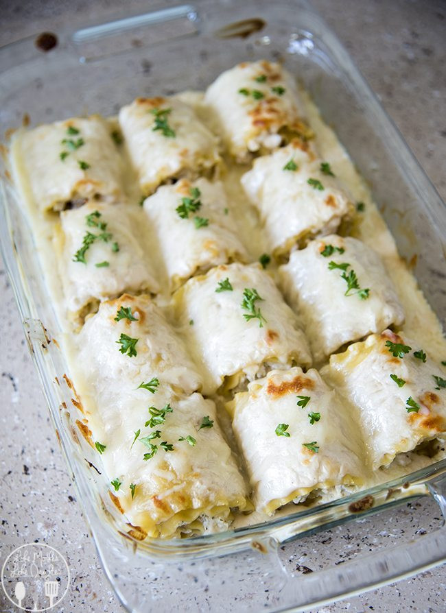 Chicken Alfredo Lasagna
 chicken bacon alfredo lasagna roll ups