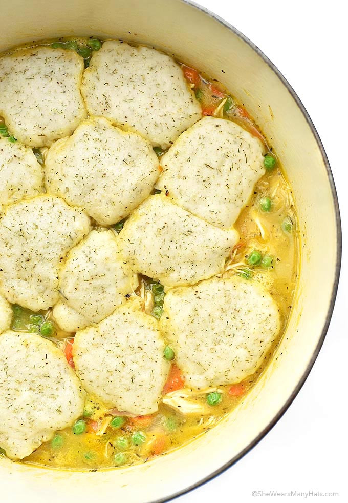 Chicken &amp; Dumplings
 Easy Chicken and Dumplings Recipe