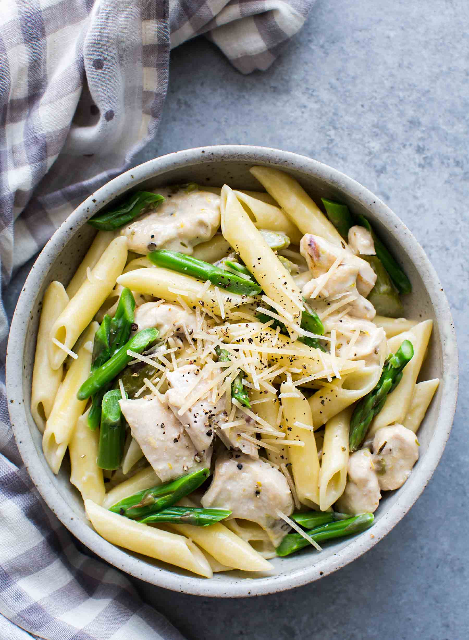 Chicken And Asparagus
 Creamy Chicken and Asparagus Pasta Recipe