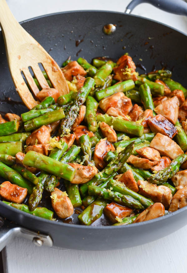 Chicken And Asparagus
 Rachel Schultz LEMONY CHICKEN STIR FRY WITH ASPARAGUS