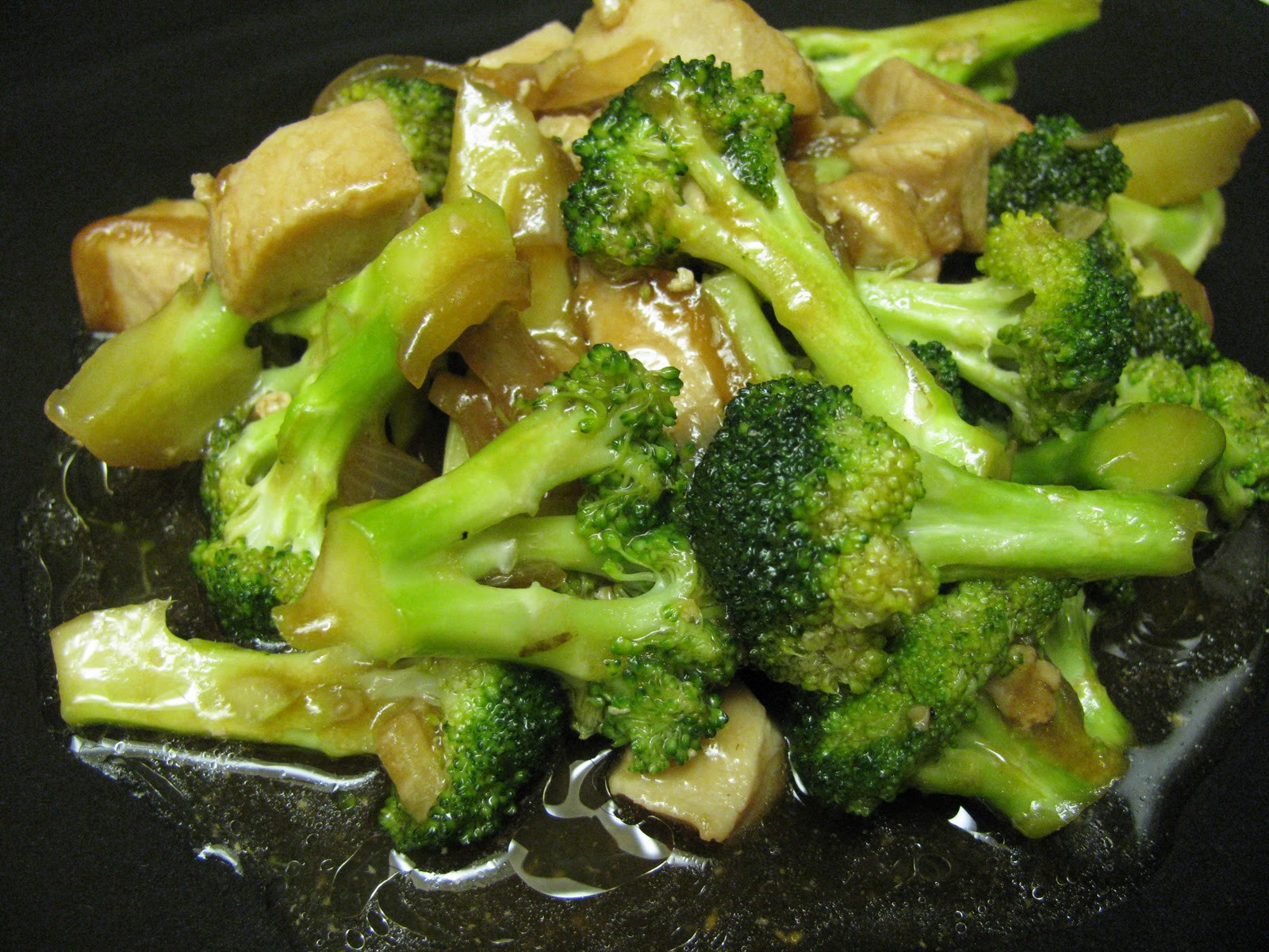 Chicken And Broccoli Sauce
 PASSION ON THE STOVE TOP Chicken and Broccoli In Oyster Sauce