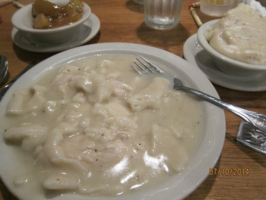 Chicken And Dumplings Cracker Barrel
 Chicken & dumplings with mashed potatoes and apples
