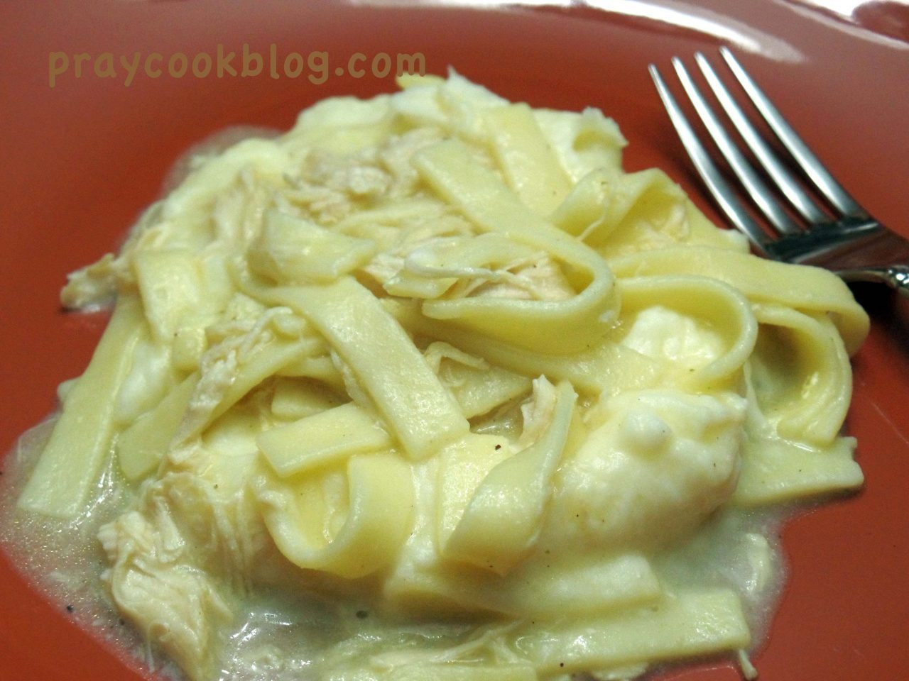 Chicken And Noodles Over Mashed Potatoes
 Easy and Delicious Homemade Chicken and Noodles