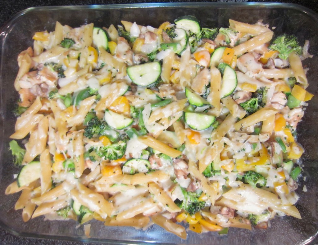 Chicken And Vegetable Casserole
 Chicken and Cheesy Ve able Casserole