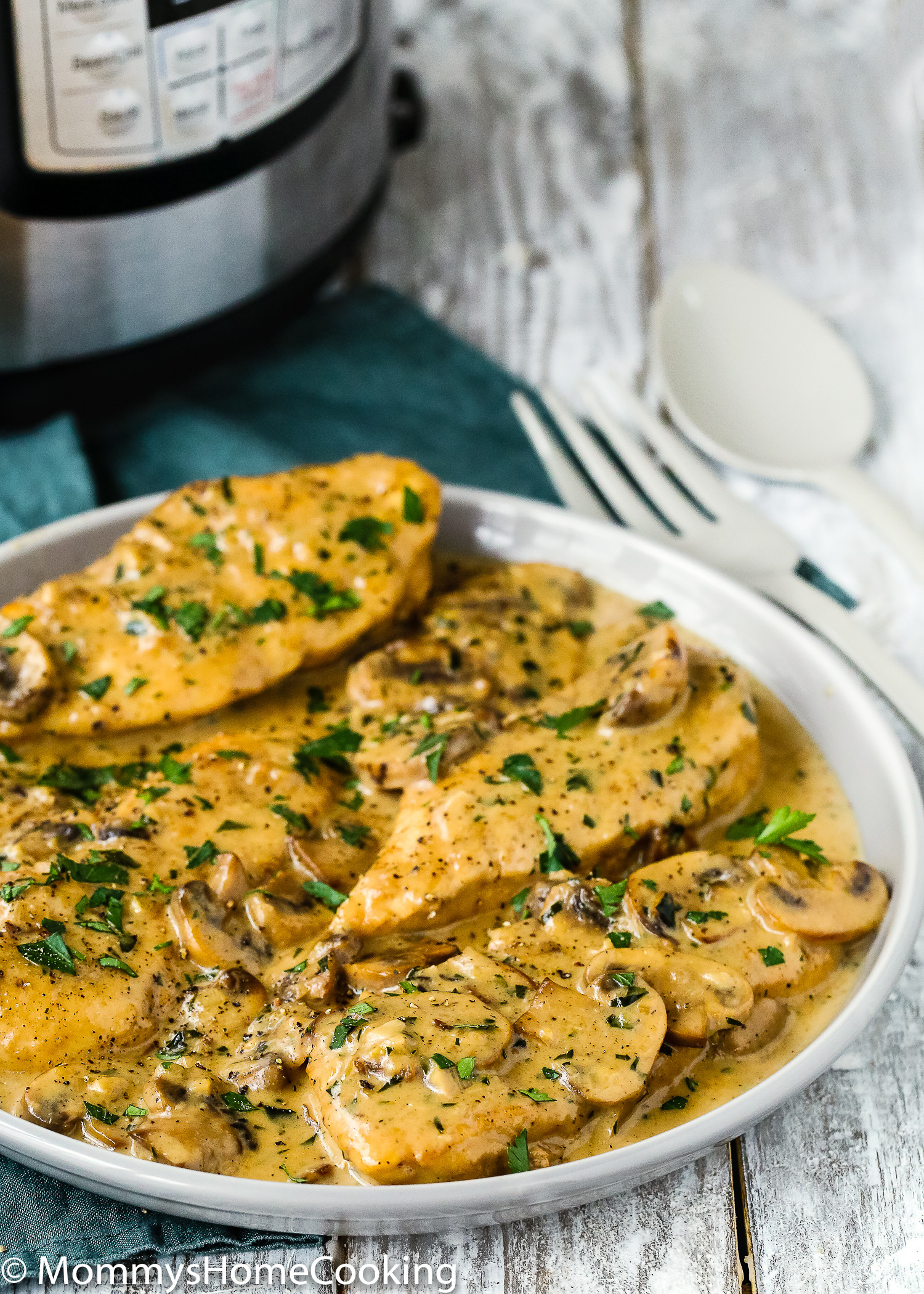 Chicken Breasts In Instant Pot
 Easy Instant Pot Chicken Marsala Mommy s Home Cooking