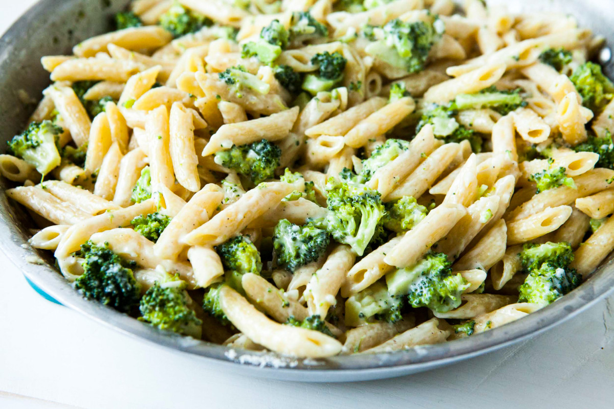 Chicken Broccoli Pasta
 e Pot Broccoli Alfredo Pasta