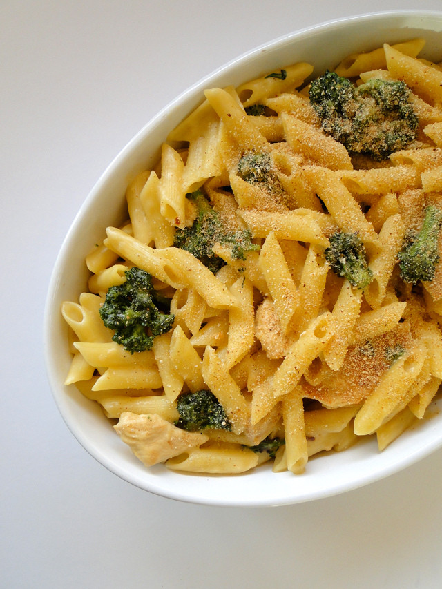 Chicken Broccoli Pasta Bake
 Chicken & Broccoli Pasta Bake